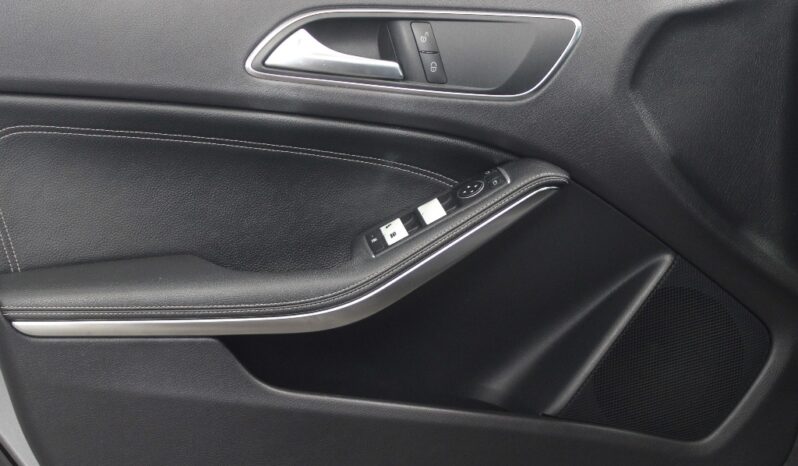 MERCEDES-BENZ Classe A 180 CDI BE URBAN completo