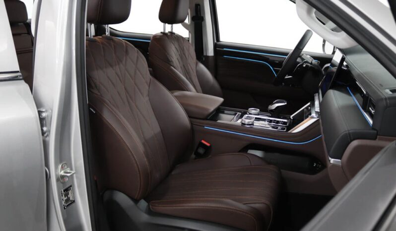 FOTON TUNLAND V9 2.0 AT completo