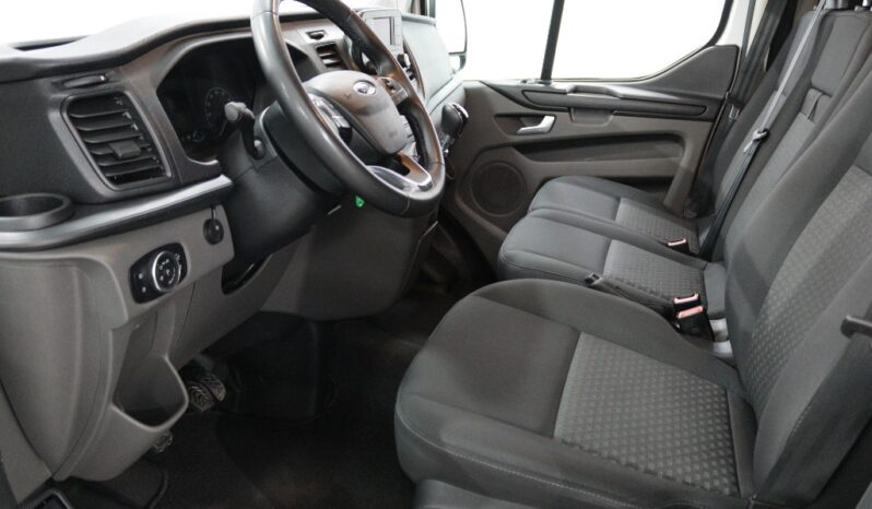 FORD TRANSIT CUSTOM KOMBI DIESEL 320 L2 2.0 ECOBLUE TREND completo
