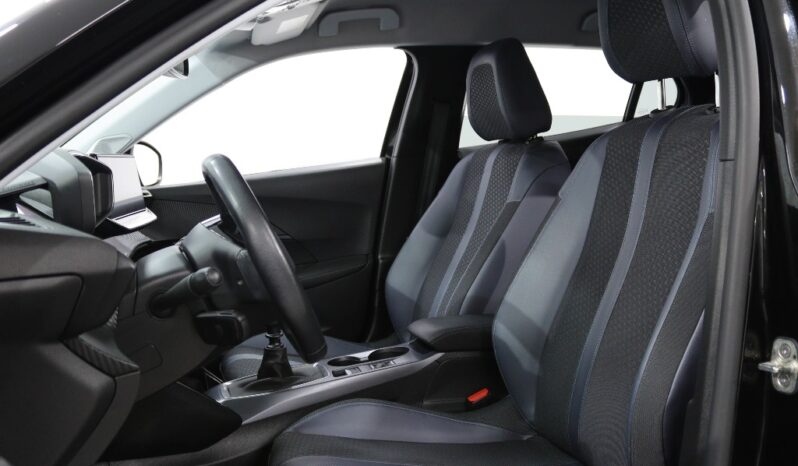 PEUGEOT 2008 1.5 BLUEHDI ALLURE completo