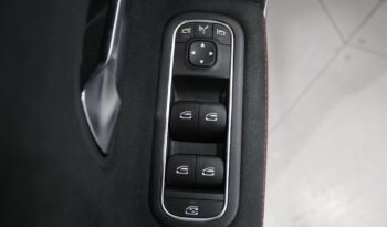 MERCEDES-BENZ Classe A 180 D AMG LINE AUT. completo