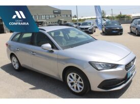 SEAT Leon Sportstourer 2.0 TDI STYLE