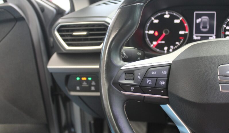 SEAT Leon Sportstourer 2.0 TDI STYLE completo