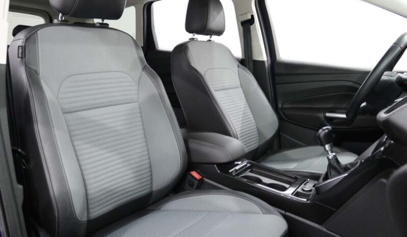 FORD Kuga 1.5 TDCI BUSINESS completo