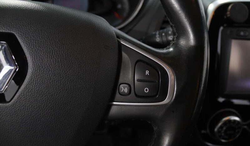 RENAULT Captur 0.9 TCE EXCLUSIVE completo