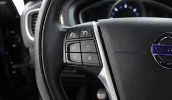 VOLVO V40 2.0 D2 R-DESIGN completo