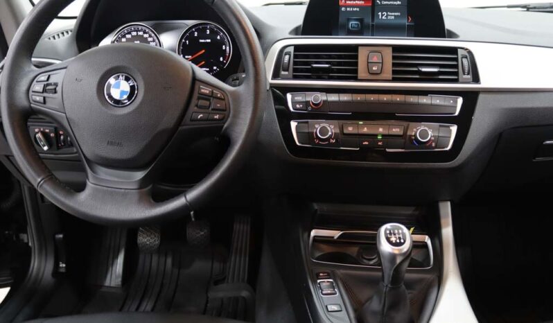 BMW Serie LCI 2 116 D ADVANTAGE completo