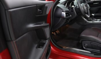 JAGUAR XE 2.0 D R-SPORT completo