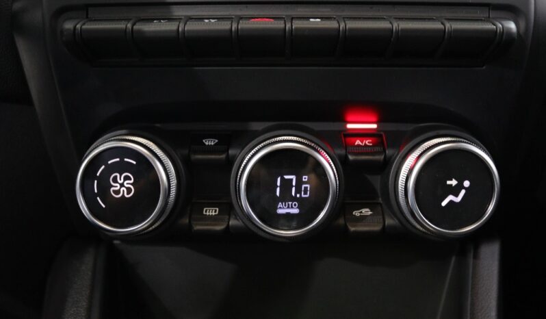RENAULT Captur 1.6 E-TECH PLUG-IN HYBRID TECHNO completo
