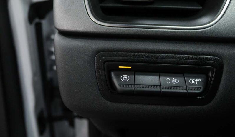RENAULT CAPTUR 1.0 TCE TECHNO BI-FUEL completo