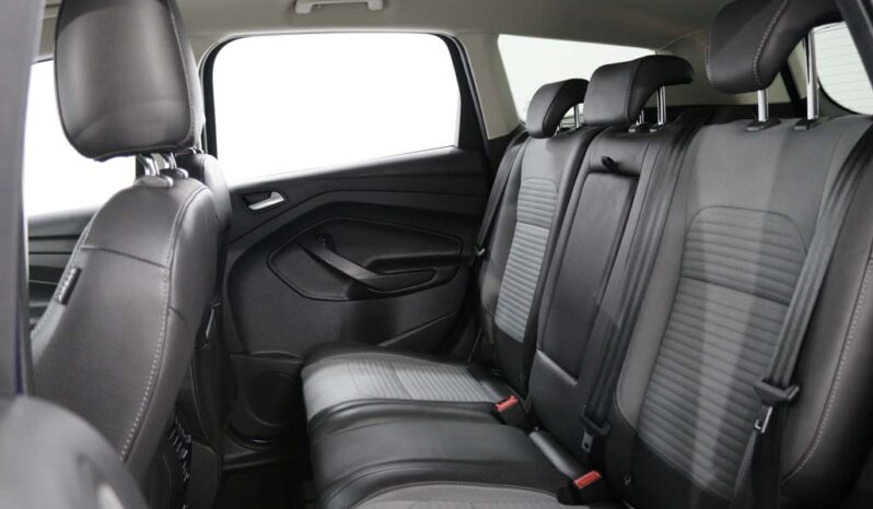 FORD Kuga 1.5 TDCI BUSINESS completo