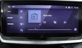 PEUGEOT 2008 1.2 HYBRID ALLURE E-DCS6 completo