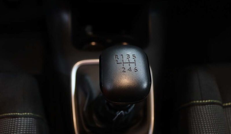 CITROEN C3 1.2 PURETECH MAX completo