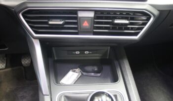 SEAT Leon Sportstourer 2.0 TDI STYLE completo