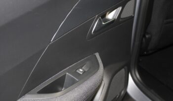 PEUGEOT 2008 1.2 STYLE completo