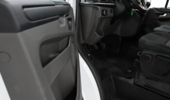 FORD TRANSIT CUSTOM KOMBI DIESEL 320 L2 2.0 ECOBLUE TREND completo