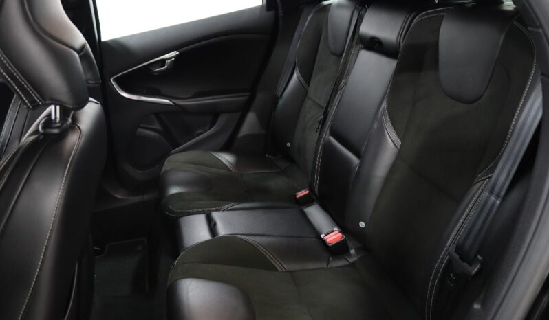 VOLVO V40 2.0 D2 R-DESIGN completo