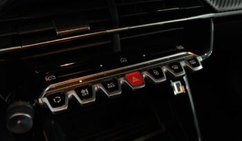 PEUGEOT 2008 1.2 STYLE completo