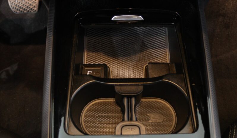 MERCEDES-BENZ Classe GLA 180 D completo