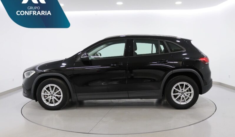 MERCEDES-BENZ Classe GLA 180 D completo
