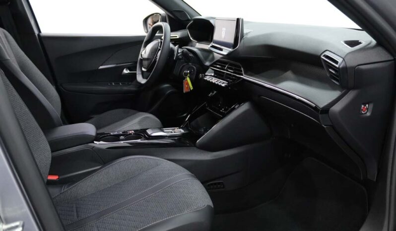 PEUGEOT 2008 1.2 HYBRID ALLURE E-DCS6 completo