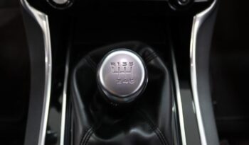 JAGUAR XE 2.0 D R-SPORT completo