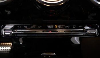 MERCEDES-BENZ Classe A 180 D AMG LINE AUT. completo