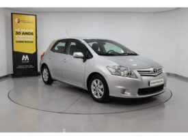 TOYOTA Auris 1.4 D-4D ACTIVE