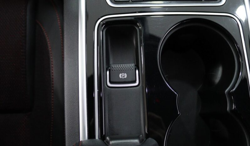JAGUAR XE 2.0 D R-SPORT completo