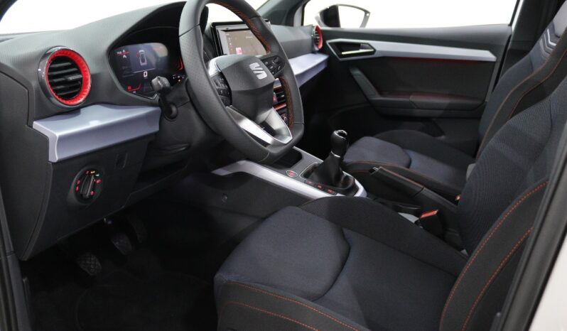 SEAT ARONA 1.0 TSI FR completo