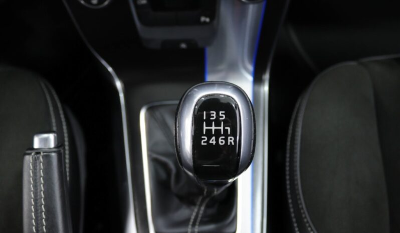 VOLVO V40 2.0 D2 R-DESIGN completo
