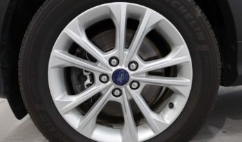 FORD Kuga 1.5 TDCI BUSINESS completo