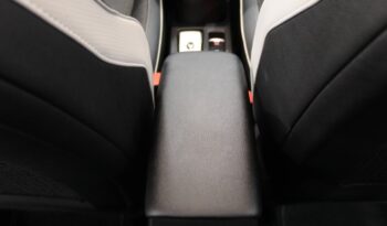 RENAULT Captur 1.6 E-TECH PLUG-IN HYBRID TECHNO completo