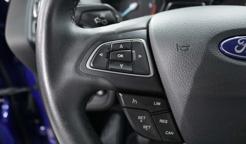 FORD Kuga 1.5 TDCI BUSINESS completo