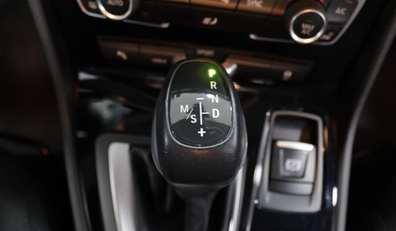 BMW Serie LCI Active Tourer 225 I XE completo