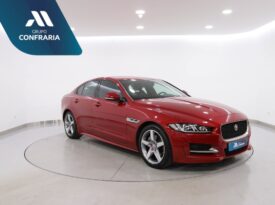 JAGUAR XE 2.0 D R-SPORT