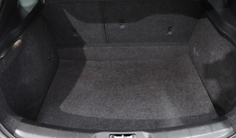 VOLVO V40 2.0 D2 R-DESIGN completo