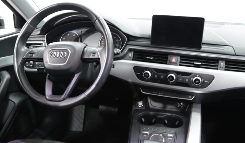 AUDI A4 Avant 2.0 TDI ADVANCE S TRONIC completo
