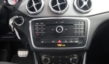 MERCEDES-BENZ Classe CLA Sho.Brake 200 D AMG LINE AUT. completo