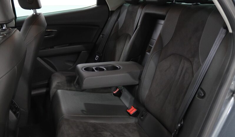 SEAT Leon 1.6 TDI STYLE S/S completo