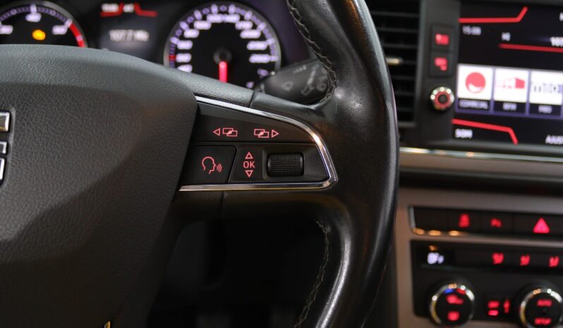 SEAT Leon 1.6 TDI STYLE S/S completo