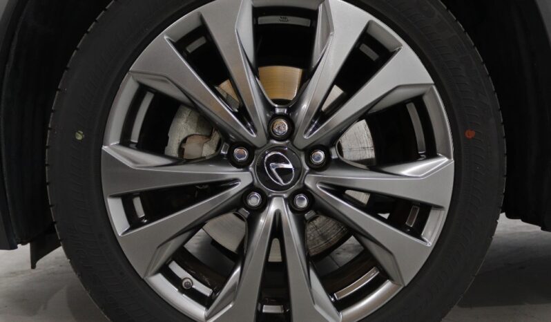 LEXUS UX 250H F SPORT completo