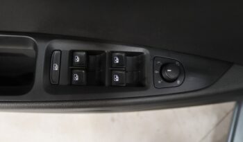 SEAT Leon 1.6 TDI STYLE S/S completo