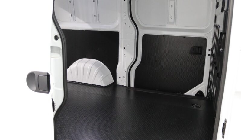 MAXUS EDELIVER 5 64 KWH L1H1 completo