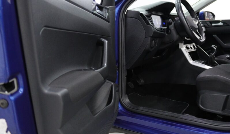 VOLKSWAGEN Taigo 1.0 TSI LIFE completo