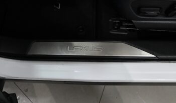 LEXUS UX 250H F SPORT completo
