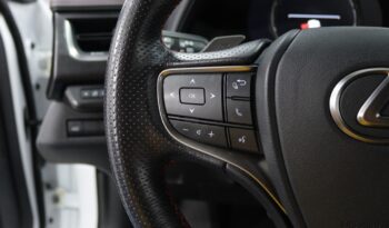 LEXUS UX 250H F SPORT completo