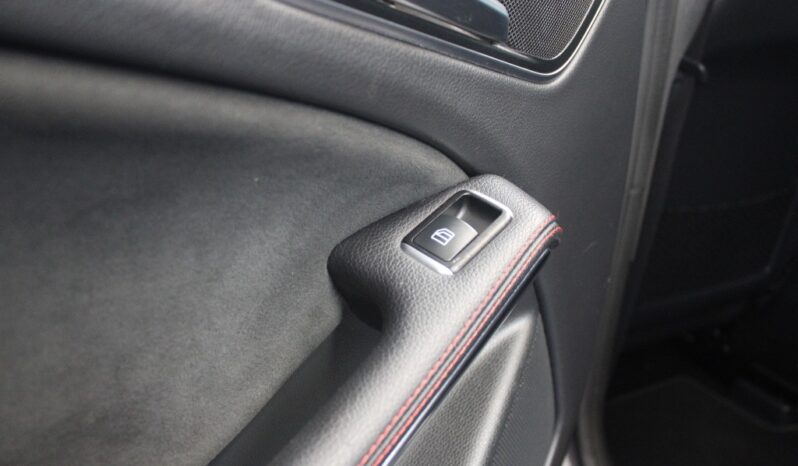 MERCEDES-BENZ Classe CLA Sho.Brake 200 D AMG LINE AUT. completo