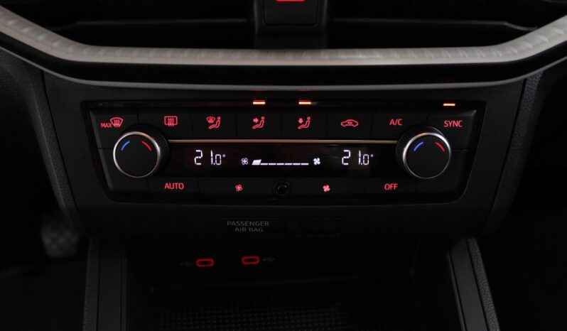 SEAT Ibiza 1.0 TSI STYLE completo