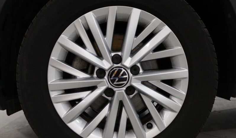 VOLKSWAGEN T-Roc 1.0 TSI LIFE completo